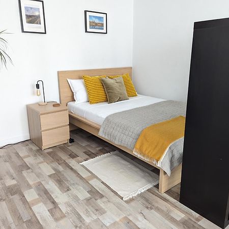 Sebastian Studio Apartment ブカレスト エクステリア 写真