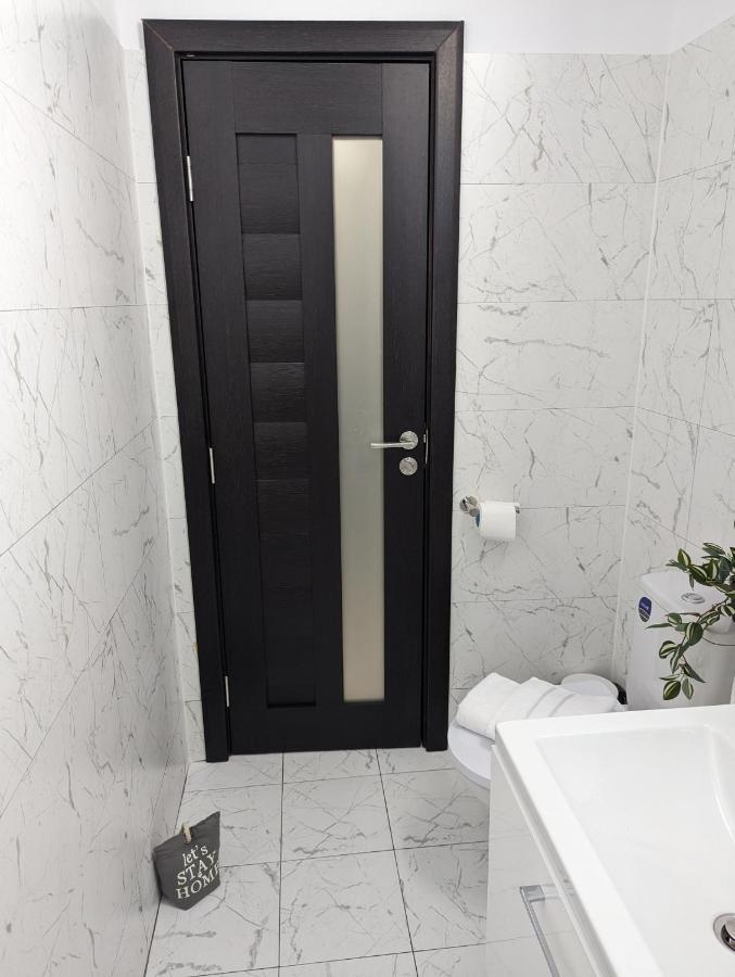 Sebastian Studio Apartment ブカレスト エクステリア 写真