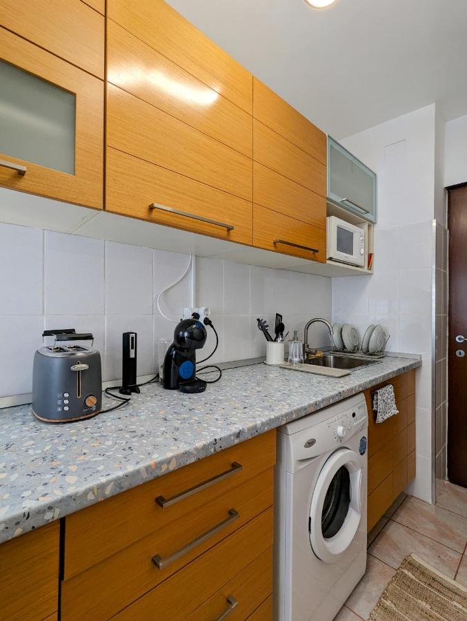 Sebastian Studio Apartment ブカレスト エクステリア 写真