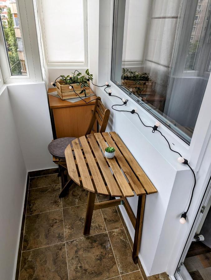 Sebastian Studio Apartment ブカレスト エクステリア 写真