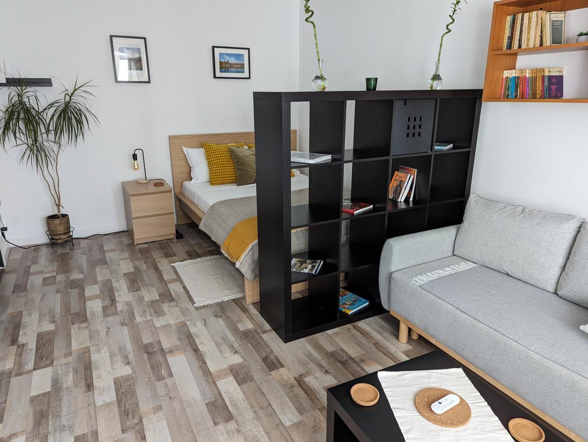 Sebastian Studio Apartment ブカレスト エクステリア 写真